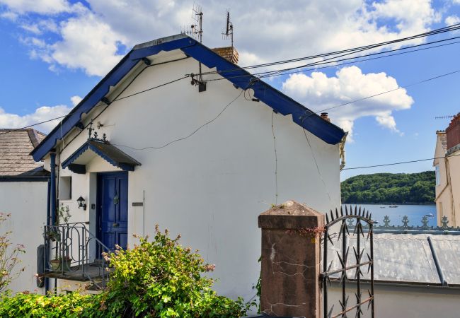 Cottage in Kingsand - Rock House, Kingsand Cottage in Kingsand - Rock House, Kingsand