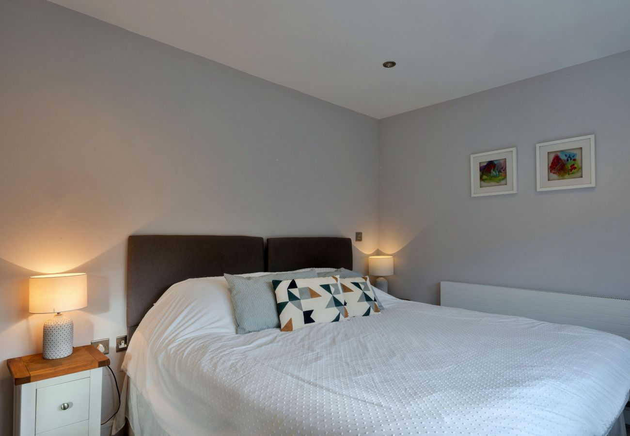 House in Millbrook - Lake View