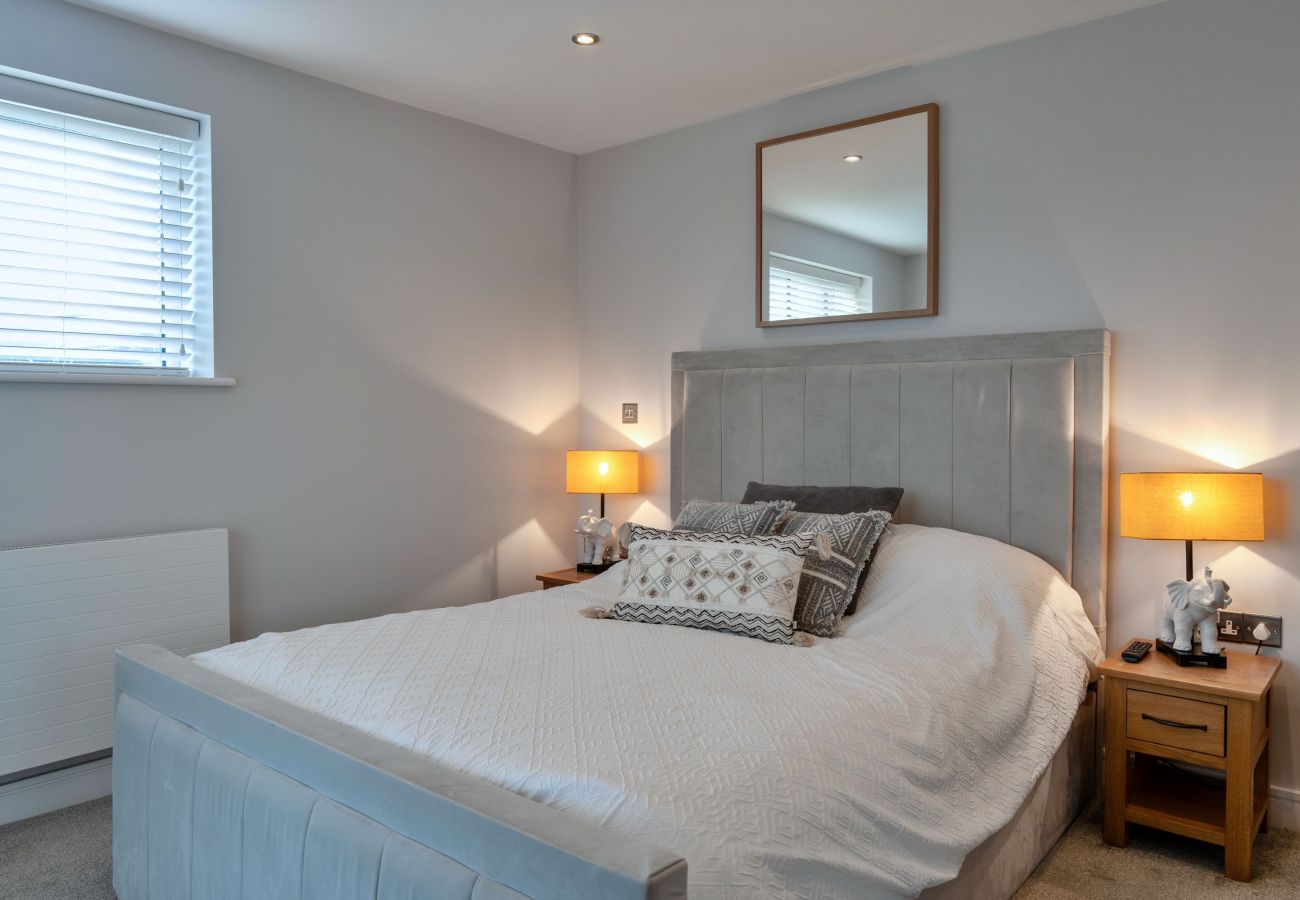 House in Millbrook - Lake View