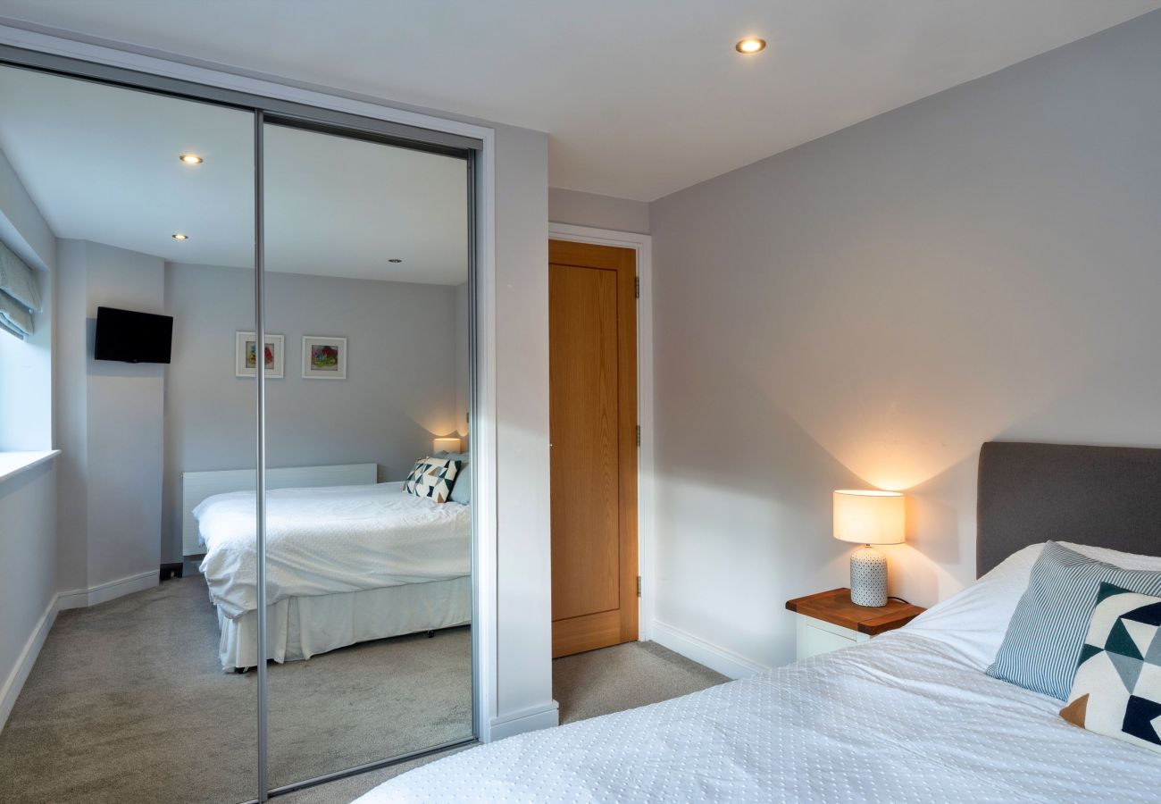 House in Millbrook - Lake View