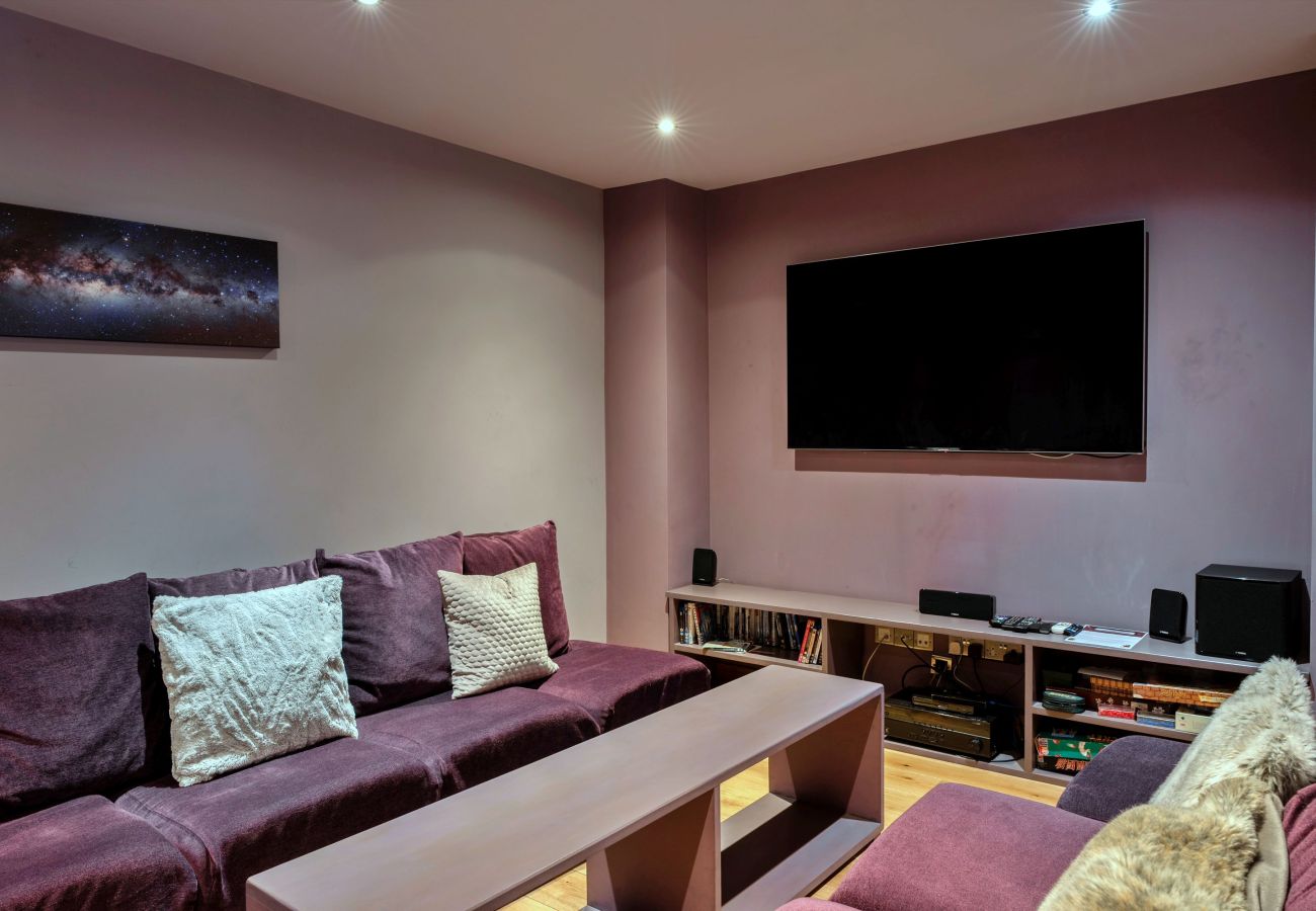 House in Millbrook - Lake View