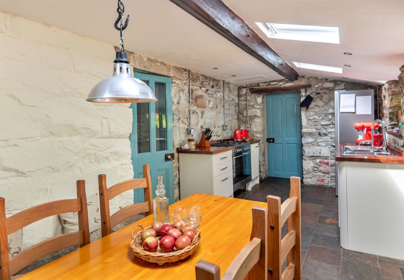 Cottage in Dolgellau - Y Cwtch