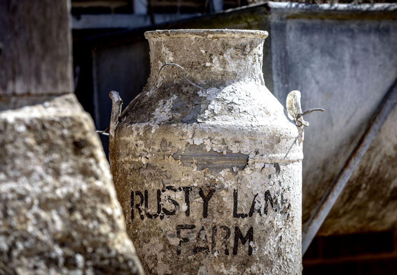 Cottage in Seend - The Cottages Collection at Rusty Lane Farm