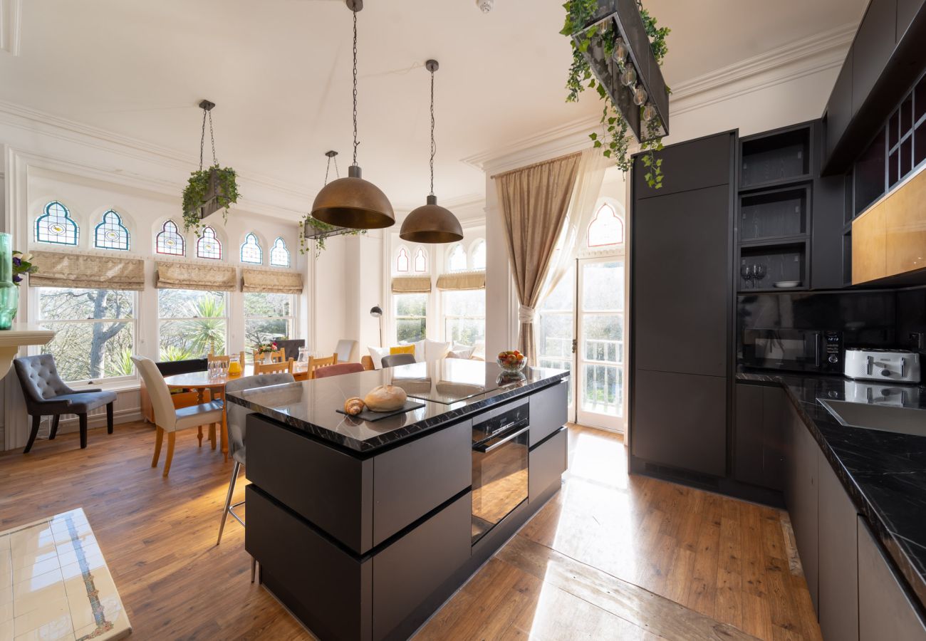 House in Ilfracombe - Westwell Hall