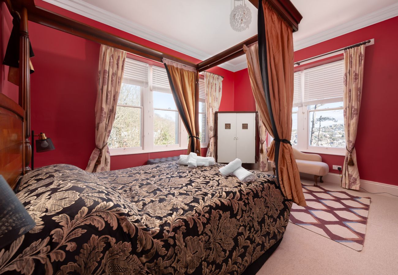 House in Ilfracombe - Westwell Hall