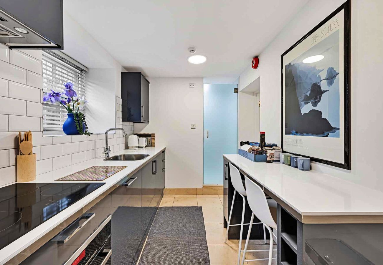 Apartment in East Molesey - Craven House, The Studio